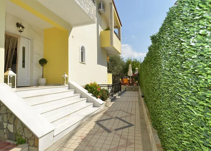 Erodios Апарт-отель 3*